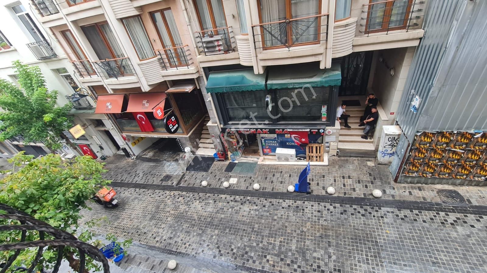 Erkutun'dan, Nişantaşı Valikonağı Cd. Süleyman Nazif Sk. Girişinde Satılık 1.kat Daire - Görsel 22