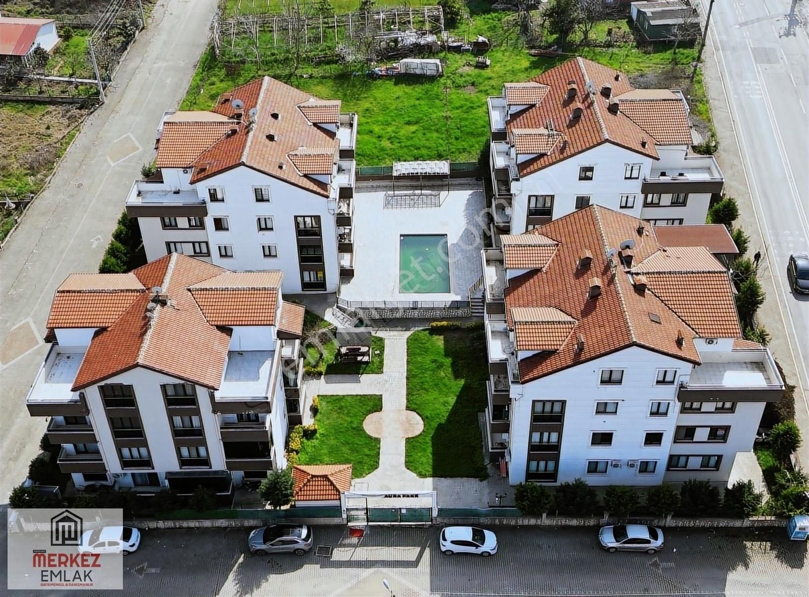 Başiskele Fatih Satılık Daire Başiskele Tınaztepe'de AURA park Sitesi 4+1 Ç.Dubleks SATILIK