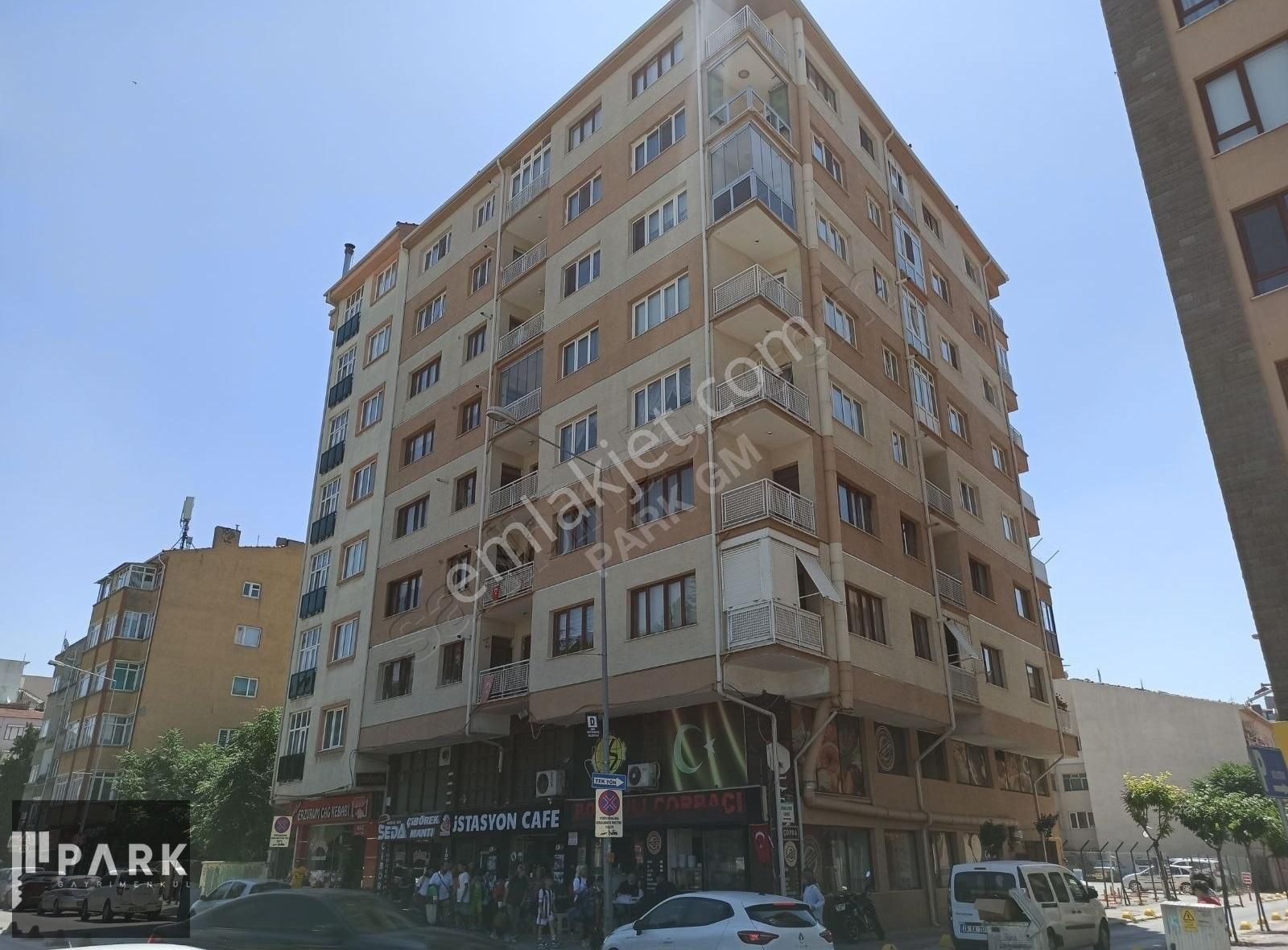 Tepebaşı Hoşnudiye Satılık Daire PARK GAYRİMENKULDEN İSTASYON CADDESİNDE SATILIK 130 M2 3+1 DAİRE