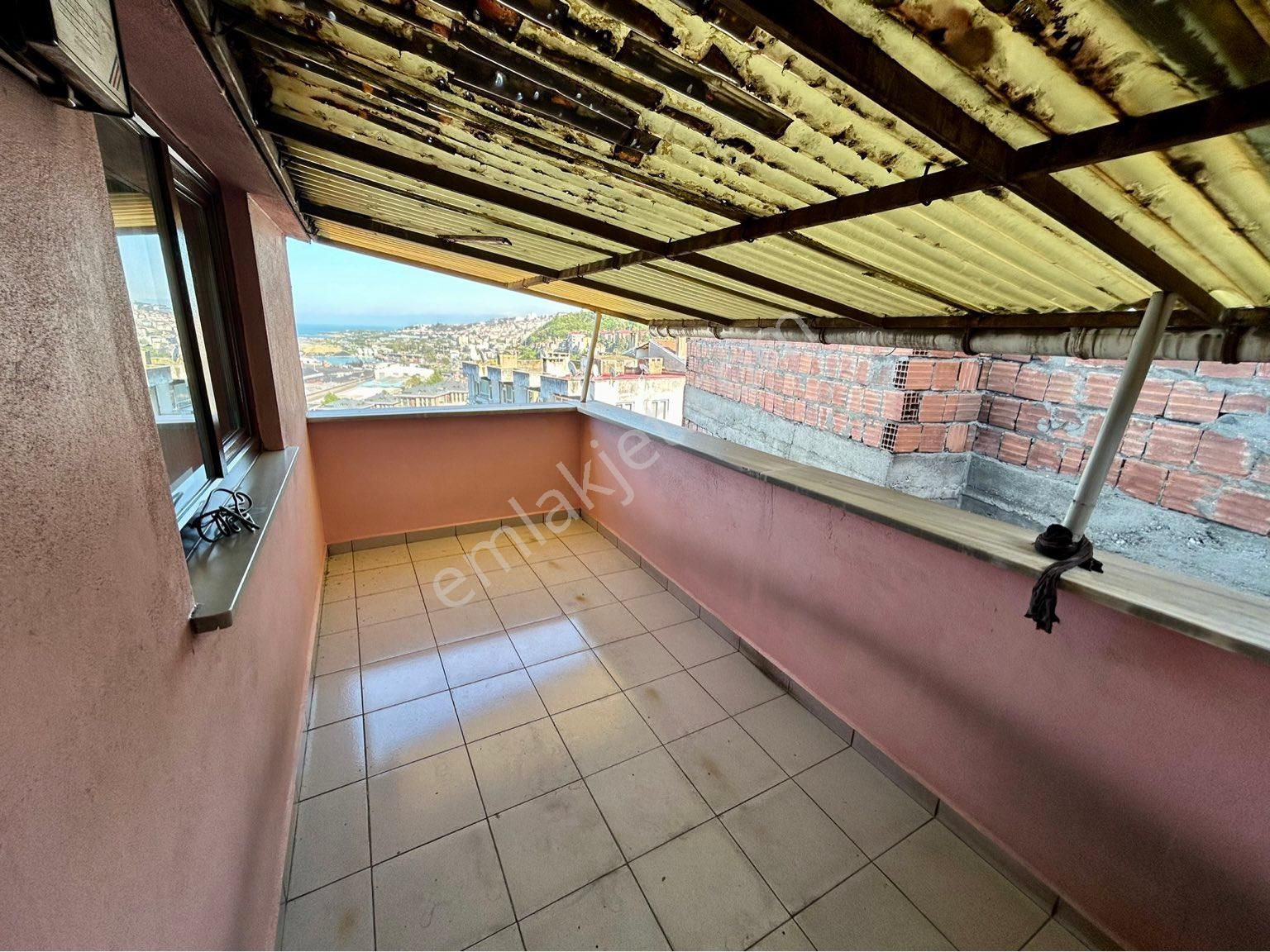 Apart İçin Kullanıma Uygun Şehir Merkezinde Komple Satılık Bina - Görsel 15