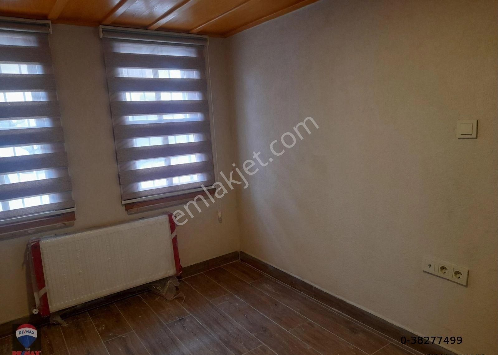 Kadıköy Rasimpaşa Kiralık Daire Kadıköy Rasimpaşa'da 1+0 Sıfır Binada Kiralık Stüyo Daire