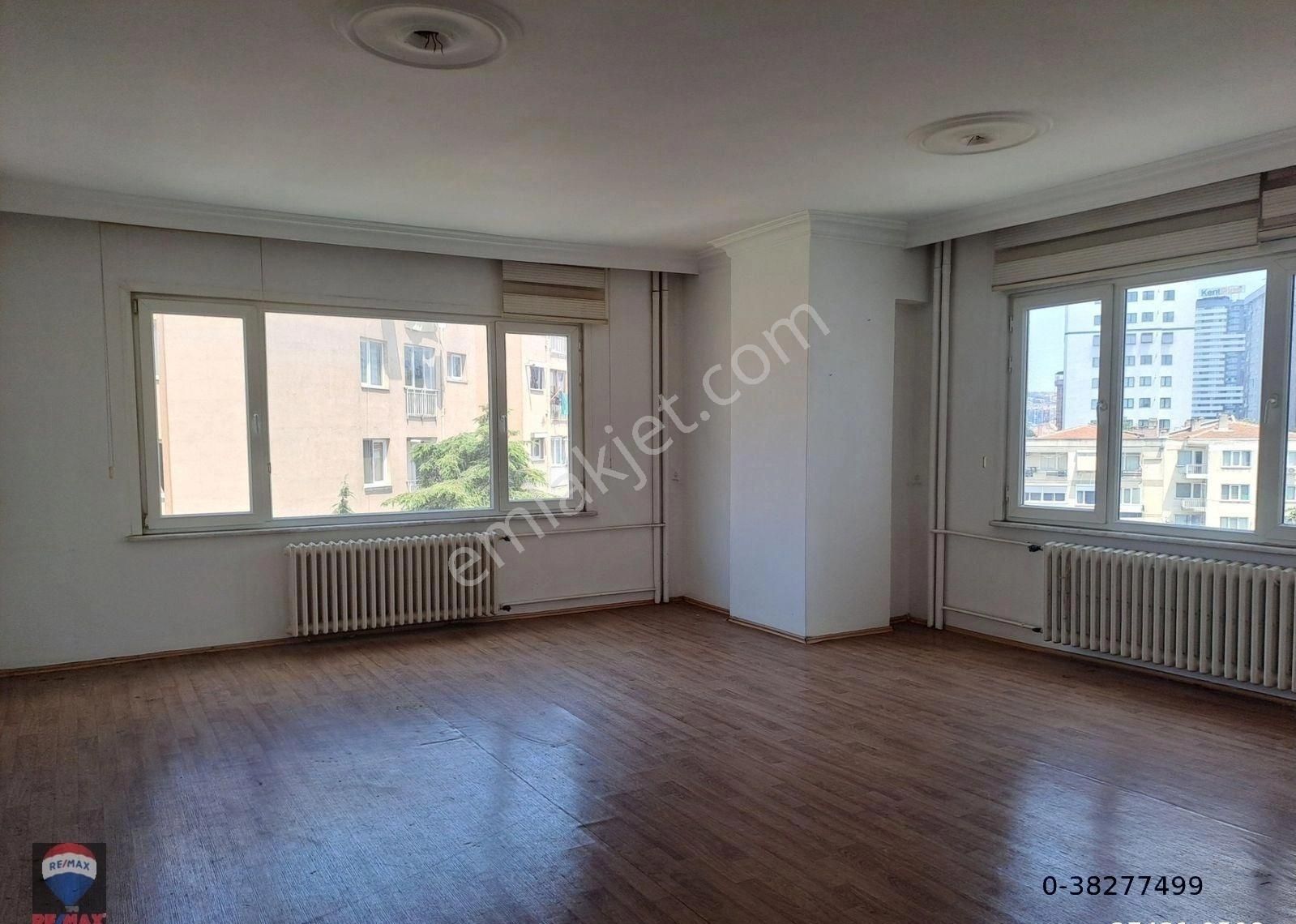 Kadıköy Zühtüpaşa Kiralık Daire ZİVERBEY'DE 3+1 KİRALIK DAİRE