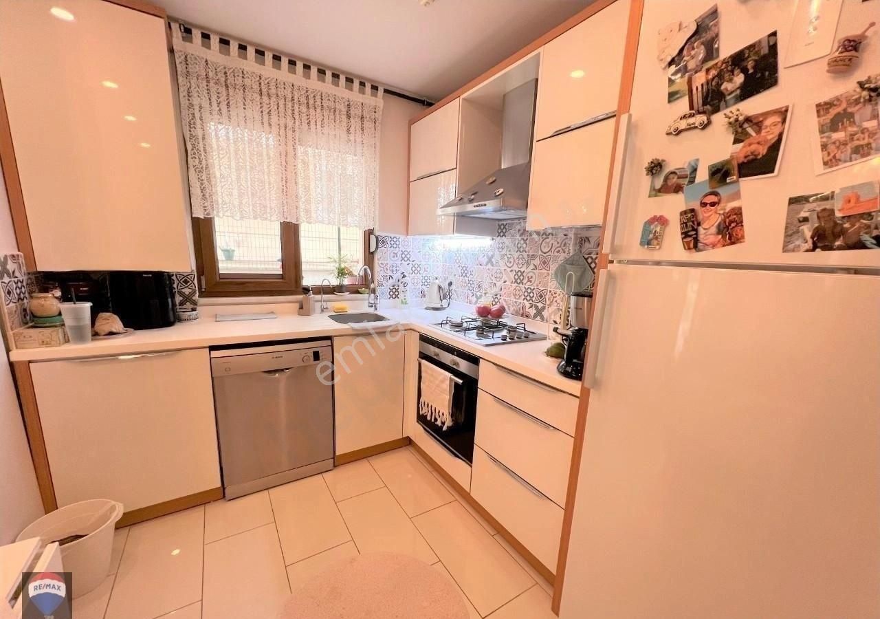 Mutlu Aydın'dan Küçükyalı Marmaraya Yakın Yeni Binada Luks 2+1 - Görsel 14