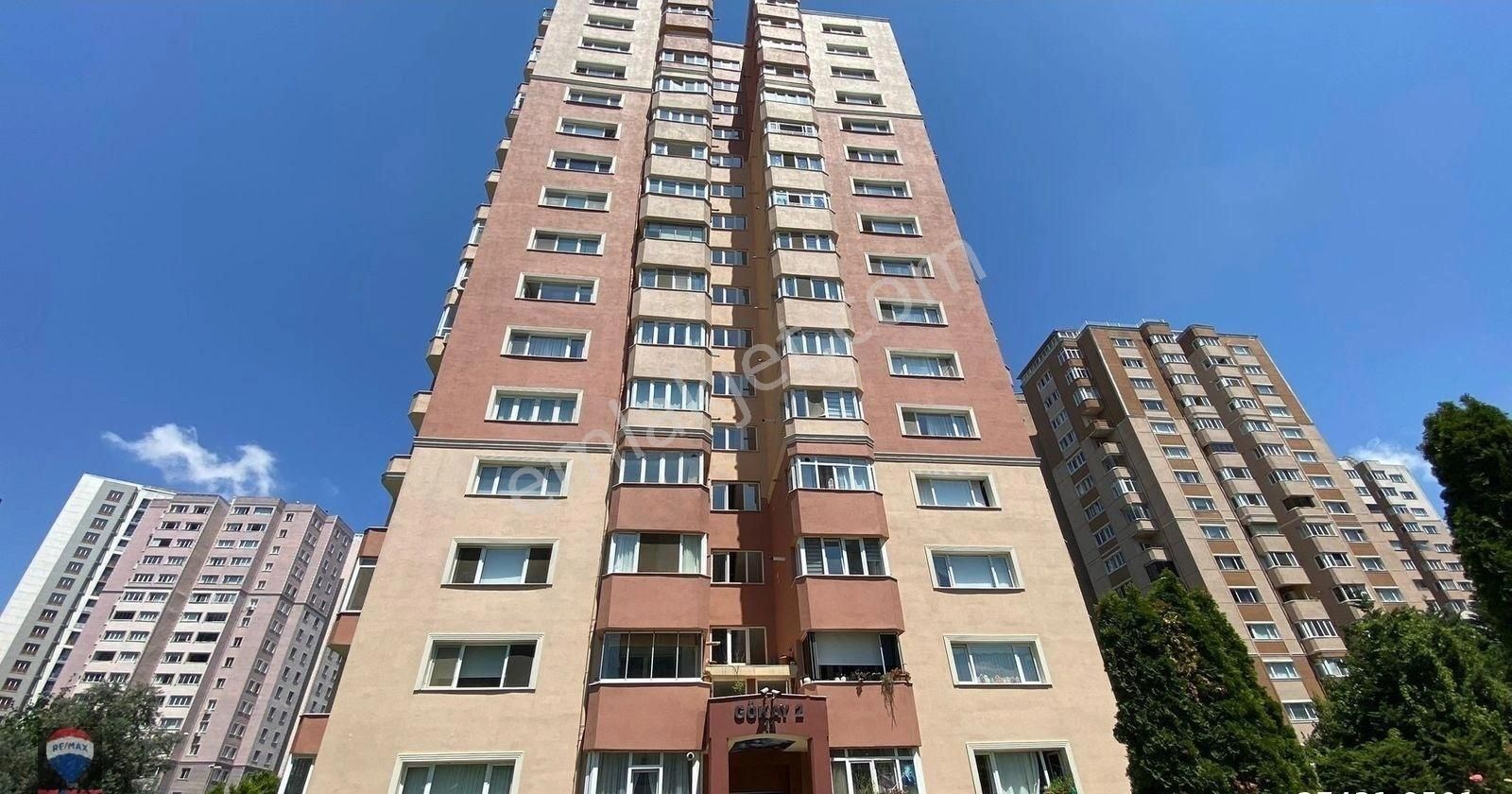 Beylikdüzü Adnan Kahveci Satılık Daire BEYLİKDÜZÜ UMUT SİTESİNDE ARA KATTA SATILIK 3+1 SATILIK DAİRE..