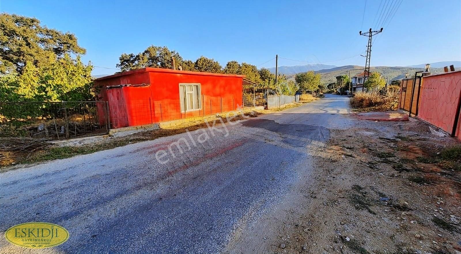 Bayramiç Tongurlu Köyü Satılık Müstakil Ev Çanakkale Kazdağlarının Eteklerinde Satılık Köy Evi