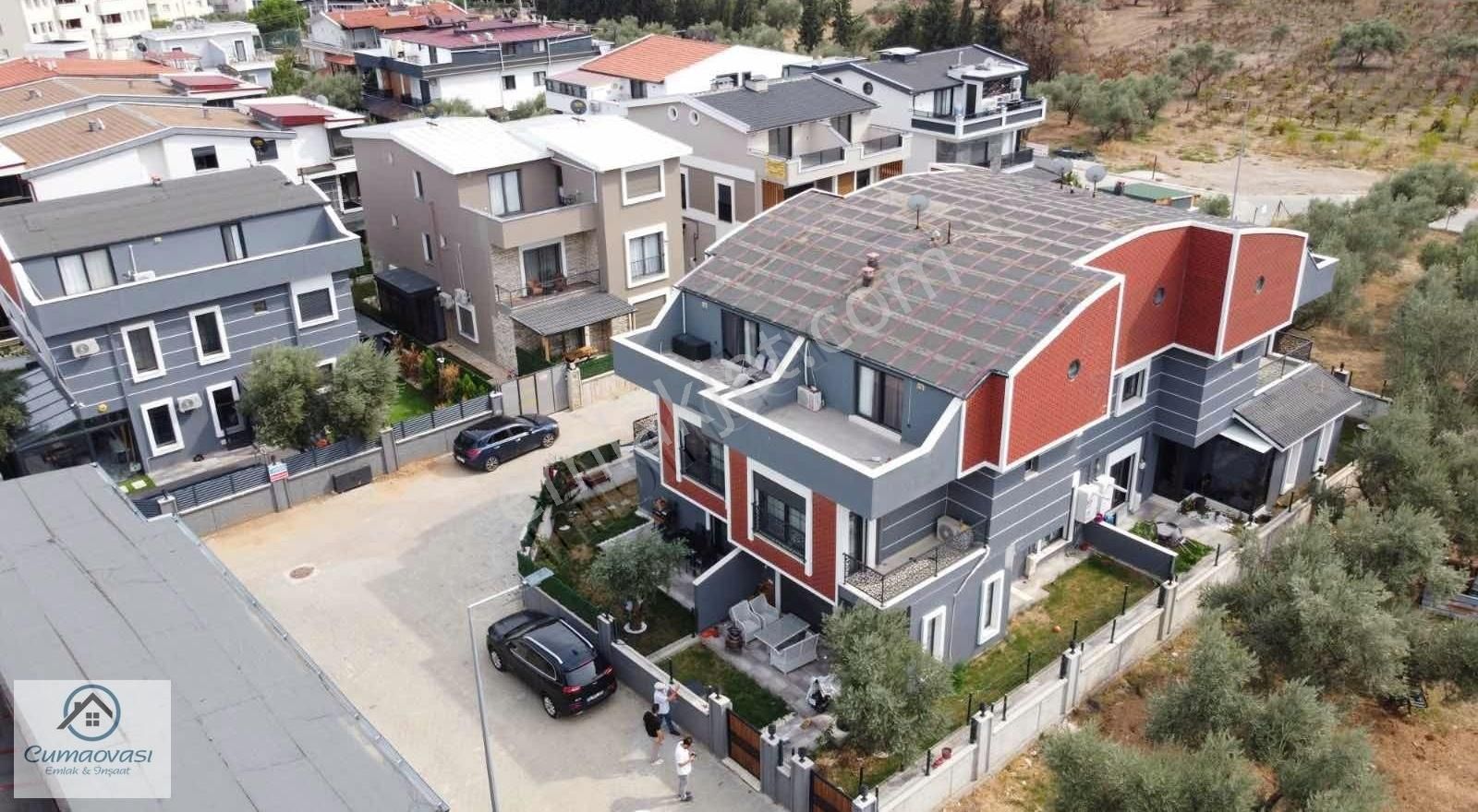 Menderes Mithatpaşa Satılık Villa Cumaovası Emlak'tan Satılık Mithatpaşa mah.170 m2 Villa 4+1