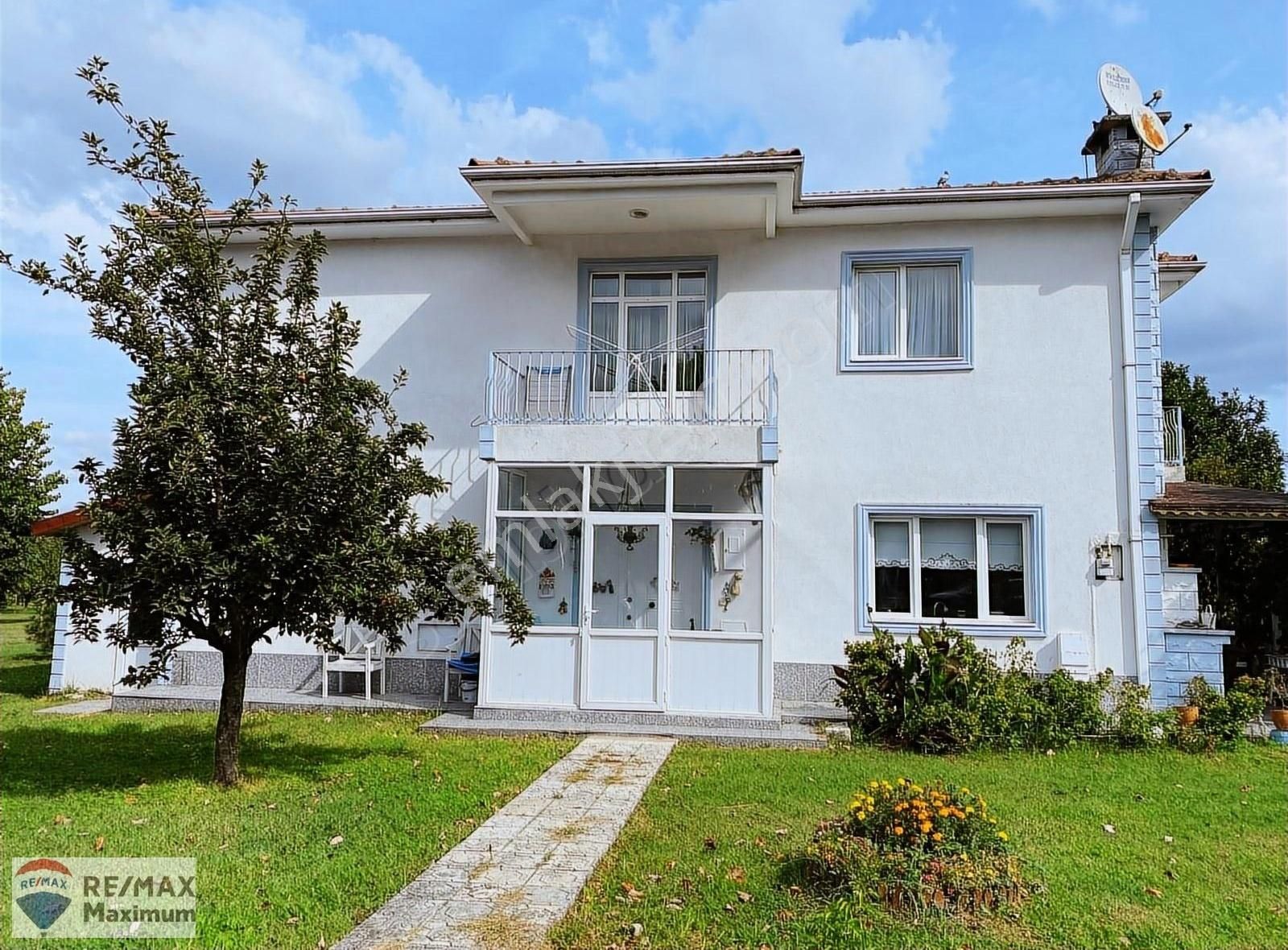 Kartepe Maşukiye Satılık Villa KOCAELİ KARTEPE MAŞUKİYE MAHALLESİNDE 4+1 SATILIK VİLLA