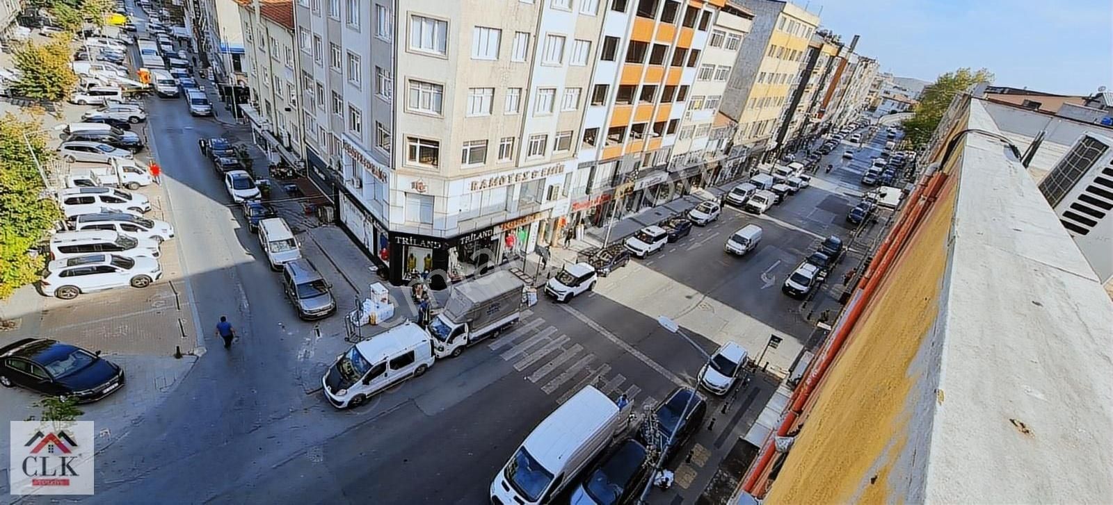 Bayrampaşa Orta Satılık Fabrika Bayrampaşa Topçular Numunebağ Caddesi Özişhan'da Satılık İş yeri