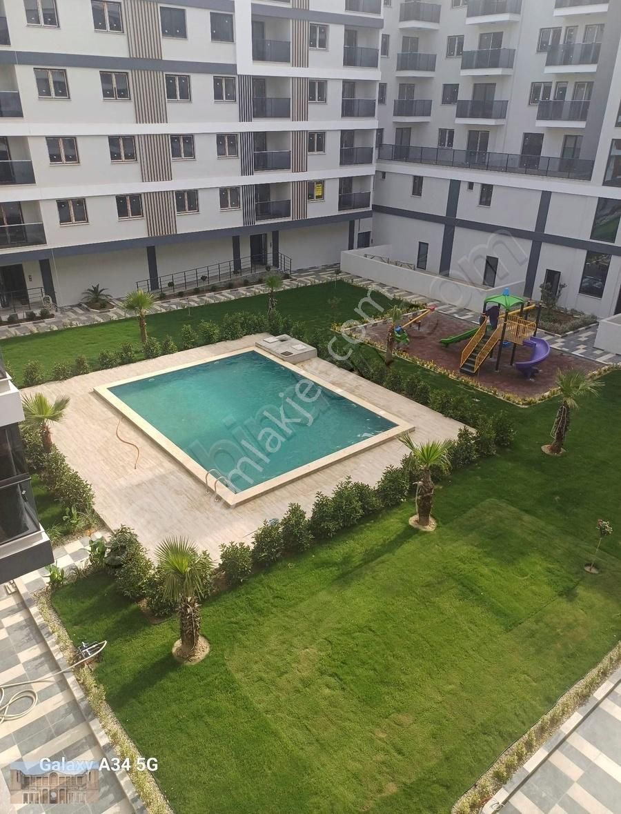 Salihli Cumhuriyet Kiralık Daire KİRALIK TAŞDELEN SİTESİNDE DOĞALGAZLI 3+1 140 M2 SIFIR DAİRE