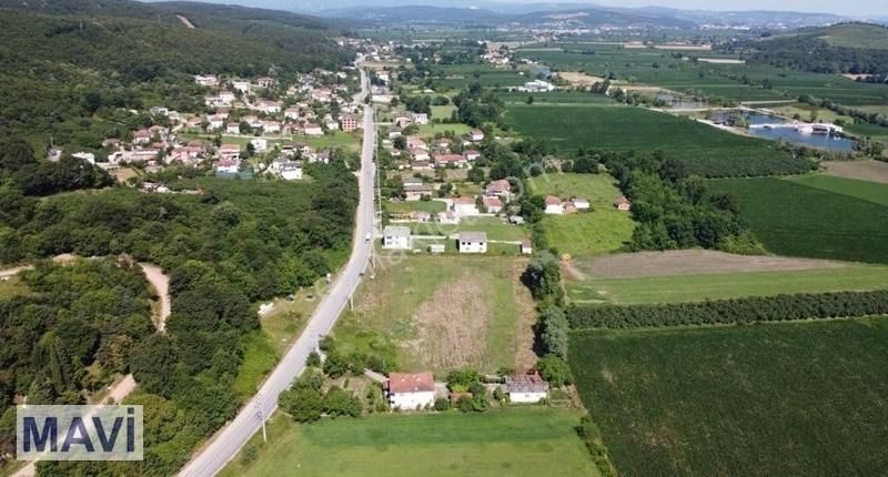 Söğütlü Akarca Satılık Konut İmarlı Sakarya Söğütlü Akarcada Satılık 537 M² Çft Cepheli Arsa.