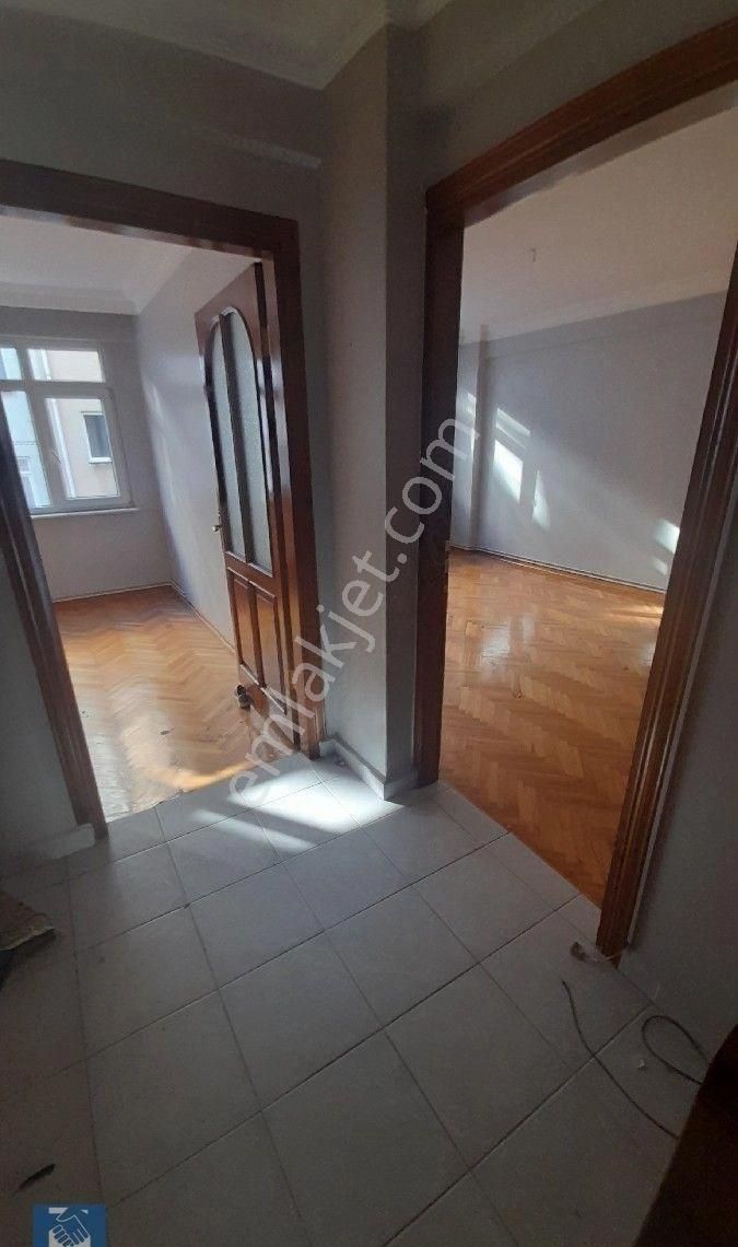 Fatih Akşemsettin Satılık Daire TURYAP TAYFUR'DAN SATILIK  BALİPAŞA CADDESİNE YAKIN 140 m2  3+1 DAİRE