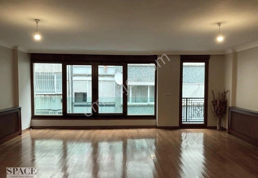 Şişli Teşvikiye Satılık Daire TEŞVİKİYE ORHAN ERSEK SOKAK'TA GENÇ BİNADA SATILIK DAİRE