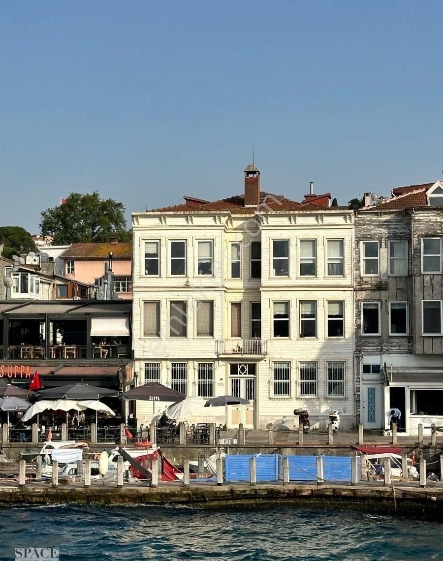 Üsküdar Beylerbeyi Satılık Yalı Dairesi Üsküdar Beylerbeyi'nin Kalbinde Muhteşem  Satılık Yalı Dairesi