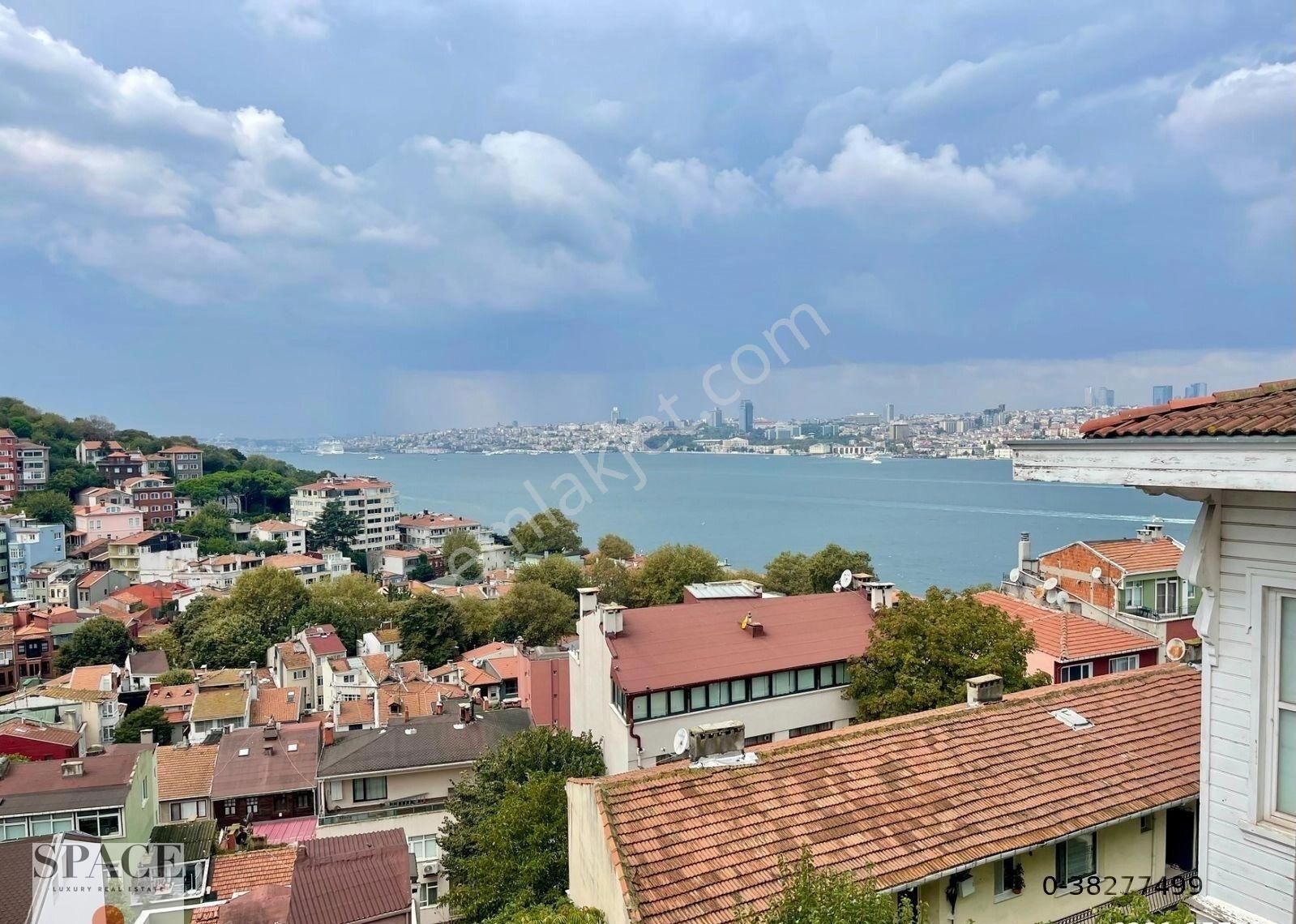 Üsküdar Kuzguncuk Kiralık Daire KUZGUNCUK'TA BOĞAZ MANZARALI 2+1 EŞYALI KİRALIK DAİRE