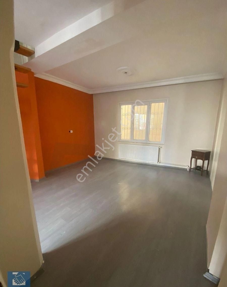 Beyoğlu Yenişehir Kiralık Müstakil Ev KURTULUŞ SON DURAKTA KİRALIK MÜSTAKİL BAKIMLI 2+1 EV