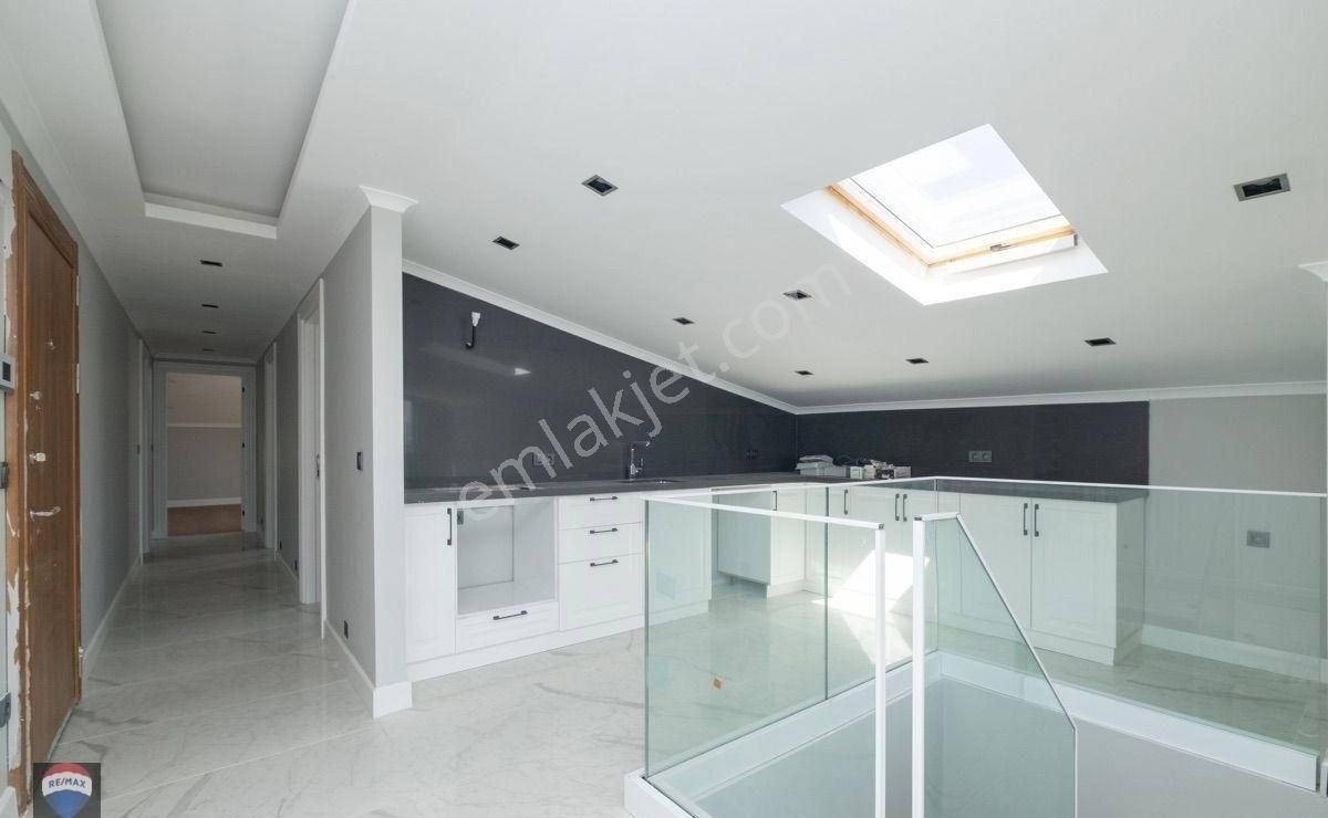 Suadiye Çamlı Sokak Deniz Manzaralı Satılık Dubleks Daire - Görsel 17