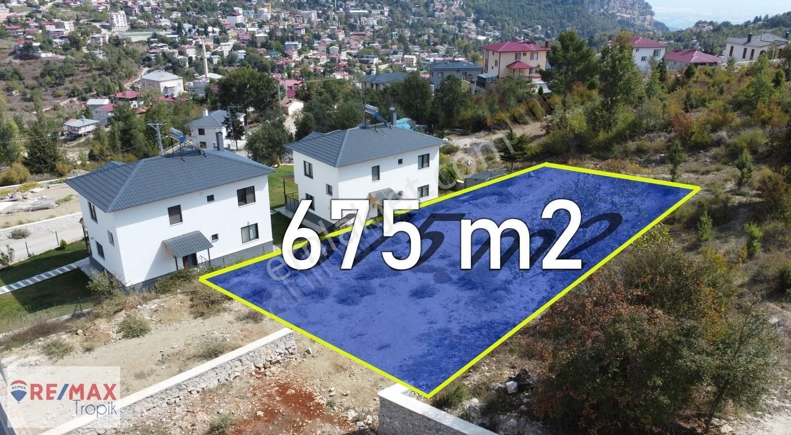 Toroslar Gözne Satılık Villa İmarlı REMAX TROPİKTEN GÖZNE MENEKŞELİKTE 675 M2 VİLLALIK ARSA