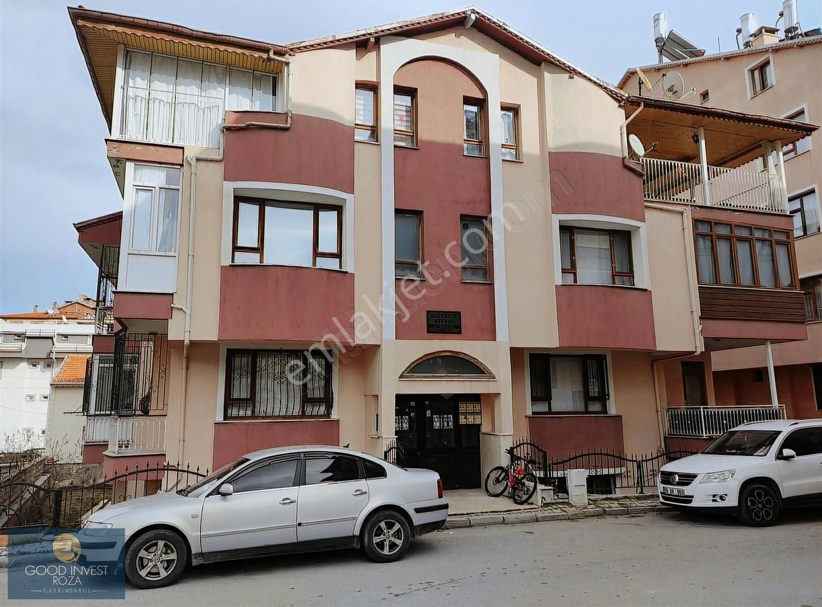 Isparta Merkez Pirimehmet Satılık Daire Piri Mehmet Mahallesi Satılık 5+1 Dubleks Daire