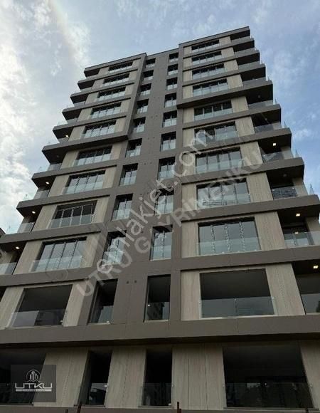 Kadıköy Suadiye Satılık Daire UTKU'DAN SUADİYE'DE MARMARAYA KOMŞU BALKONLU 130m2 3+1 SATILIK !