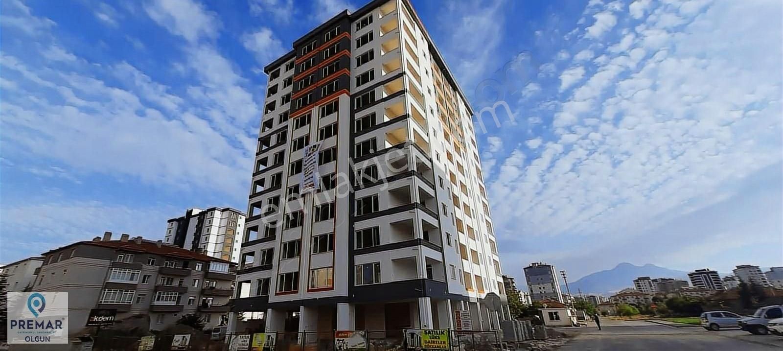 Kocasinan Zümrüt Satılık Daire Zümrütte Araç Takaslı 180 m2 Satılık 3+1 lüx Sıfır Daire