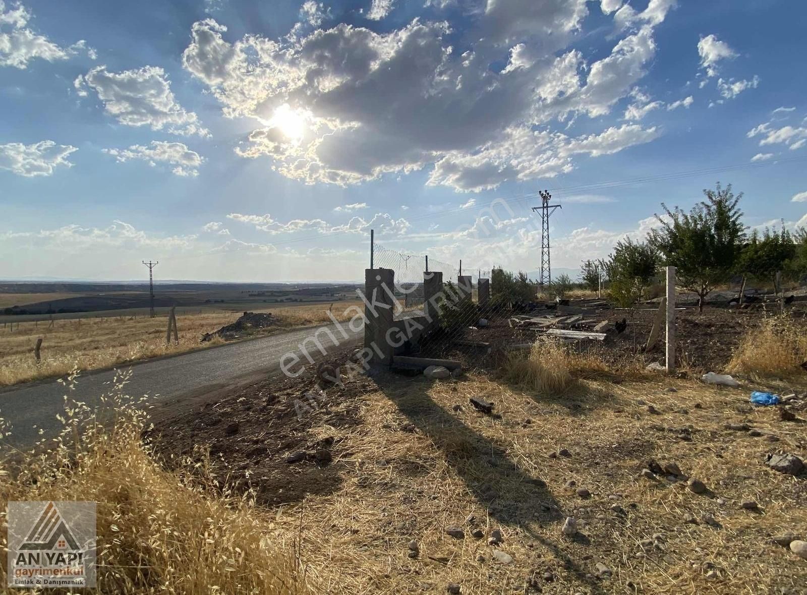 Adıyaman Merkez Taşpınar Köyü Satılık Bağ & Bahçe AN YAPIDAN YOL CEPHELİ BAG EVİ