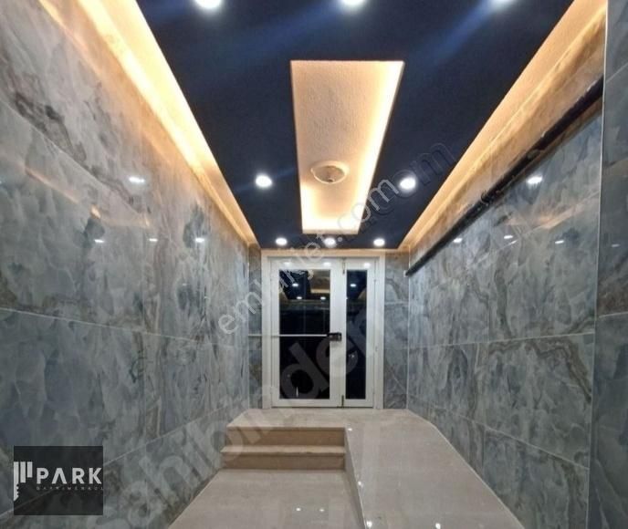 Tepebaşı Zafer Satılık Daire PARK G.M'DEN ÖZEL GARAJLI CAM BALKONLU LÜX1+1SATILIK DAİRE