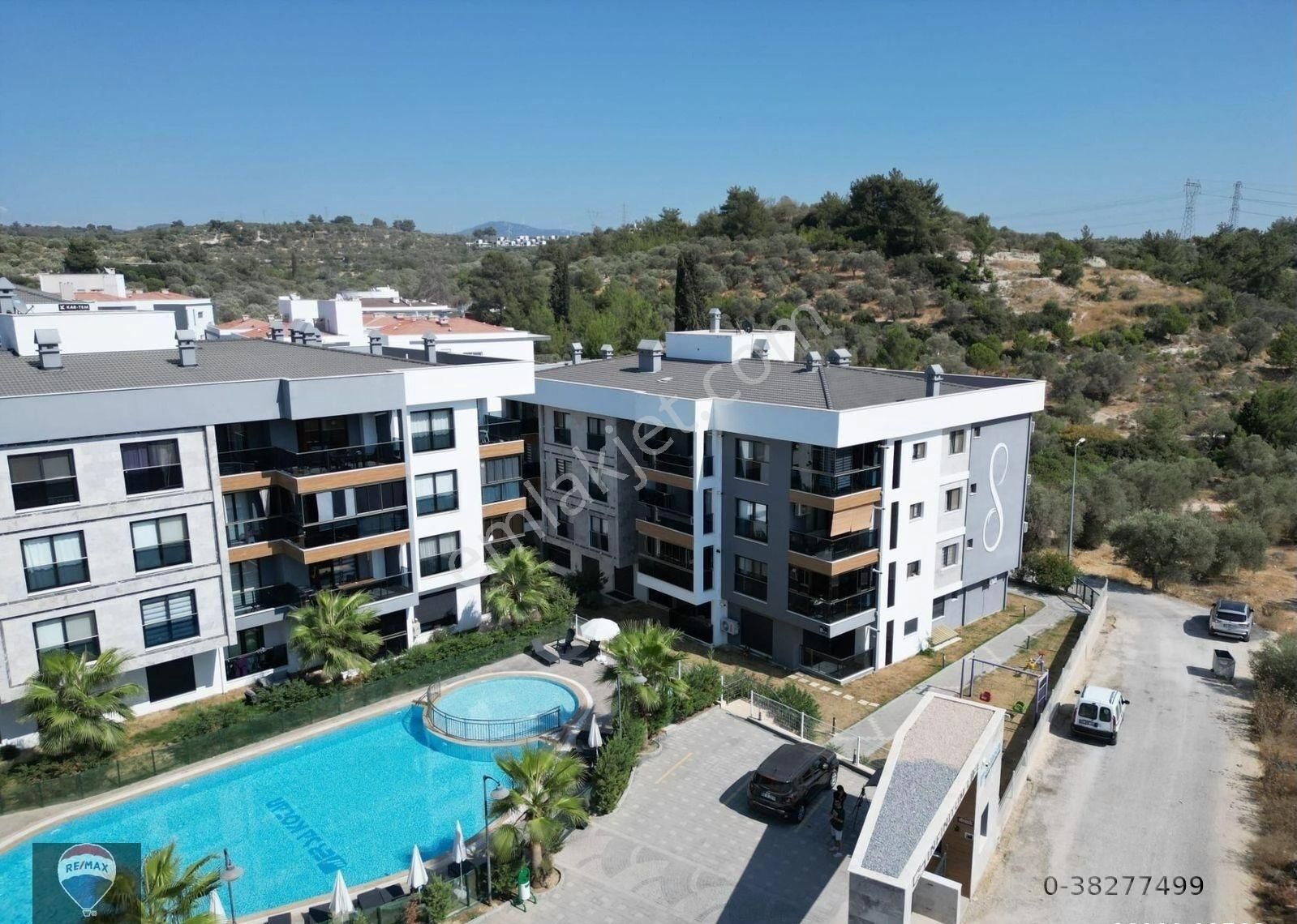 Kuşadası Havuzlu Yeni Site İçinde Ful Yeni Eşyalı Daire - Görsel 16