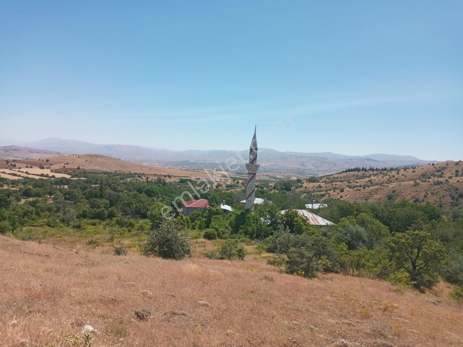 Elazığ Merkez Akçakale Köyü Satılık Tarla Hankendi Akçakale Köyünde Satlık Uygun Tarlalar