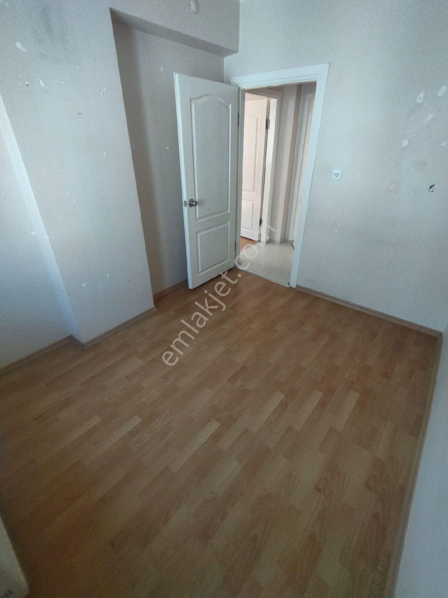 Çorum Merkez Ulukavak Kiralık Daire Çorum Merkez De Ptt Başmüdürlüğü Arkasında Kiralık 4+1 Daire