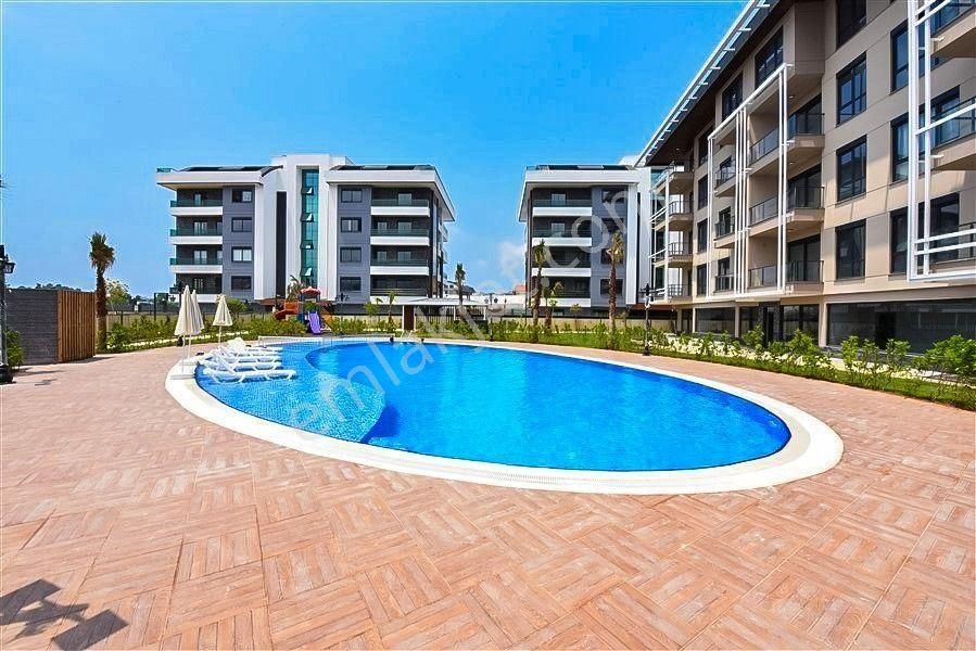 Alanya Oba Satılık Daire  ALANYA DA OBA 2 +1 EŞYALI FULL AKTİVİTELİ DAİRE