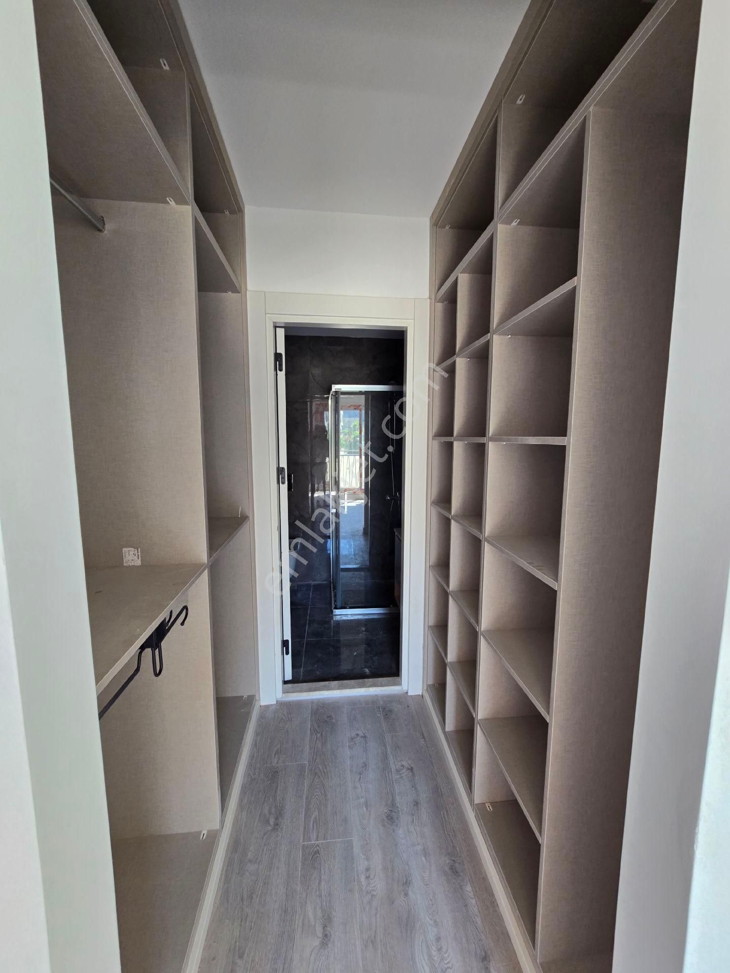 Kuşadası Değirmendere Mevkiinde 2+1 85m²havuzlu Güvenlikli Otoparklı Sitede Lux Daireler - Görsel 22