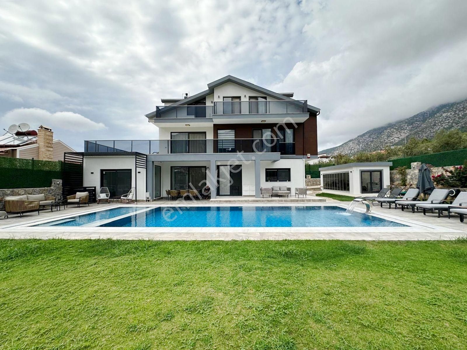 Fethiye Ölüdeniz Satılık Villa  OVACIK'TA  LUKS  SATILIK 7+2 VİLLA