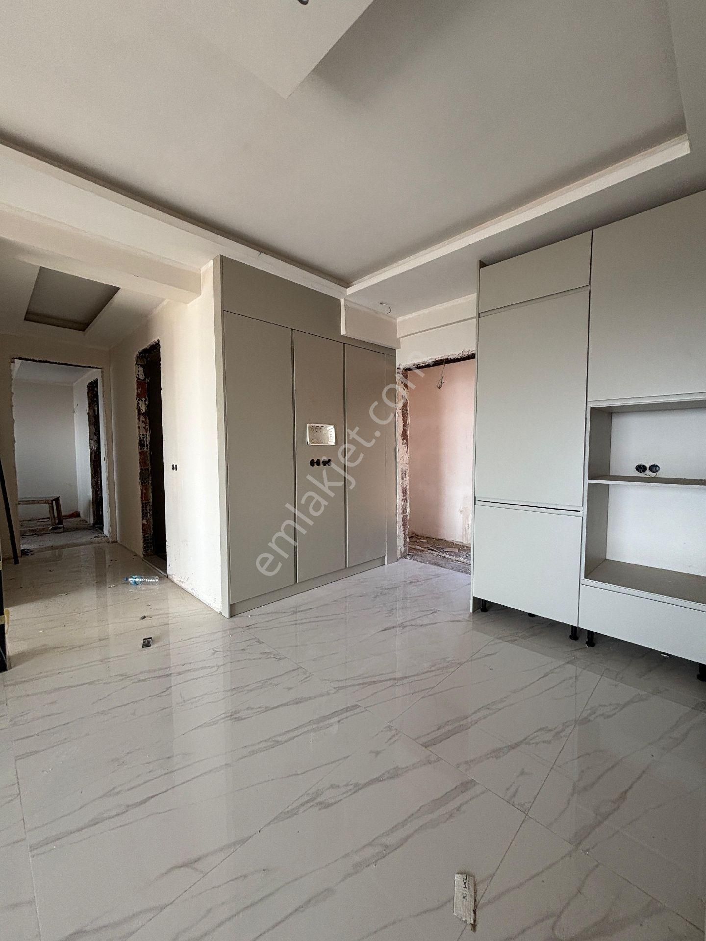 Kuşadası'nda Muhteşem Ultralux Full Denizmanzaralı 2+1 3+1 Daireler - Görsel 34