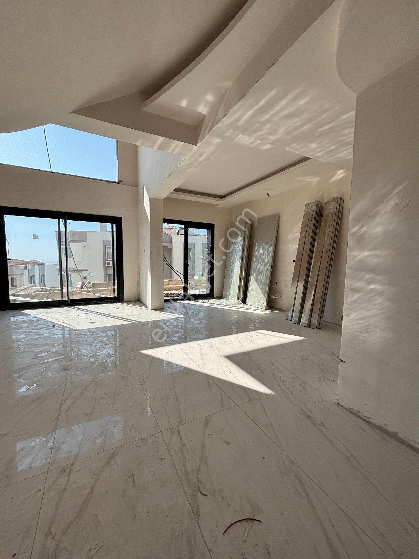 Kuşadası'nda Muhteşem Ultralux Full Denizmanzaralı 2+1 3+1 Daireler - Görsel 19