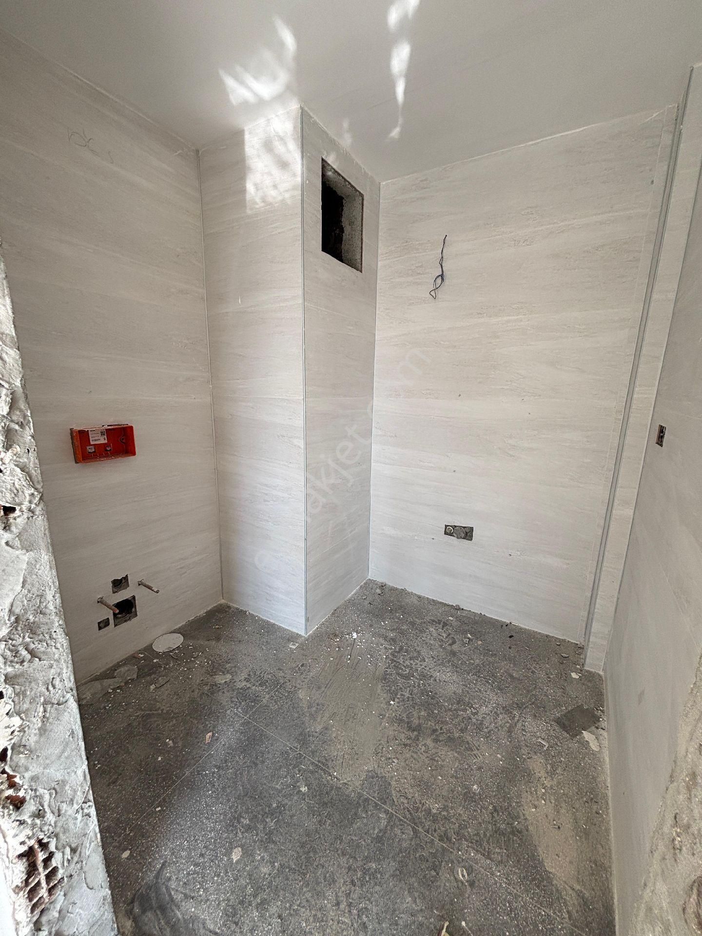 Kuşadası'nda Muhteşem Ultralux Full Denizmanzaralı 2+1 3+1 Daireler - Görsel 24