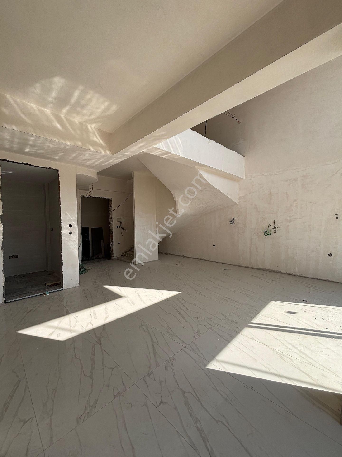 Kuşadası'nda Muhteşem Ultralux Full Denizmanzaralı 2+1 3+1 Daireler - Görsel 21