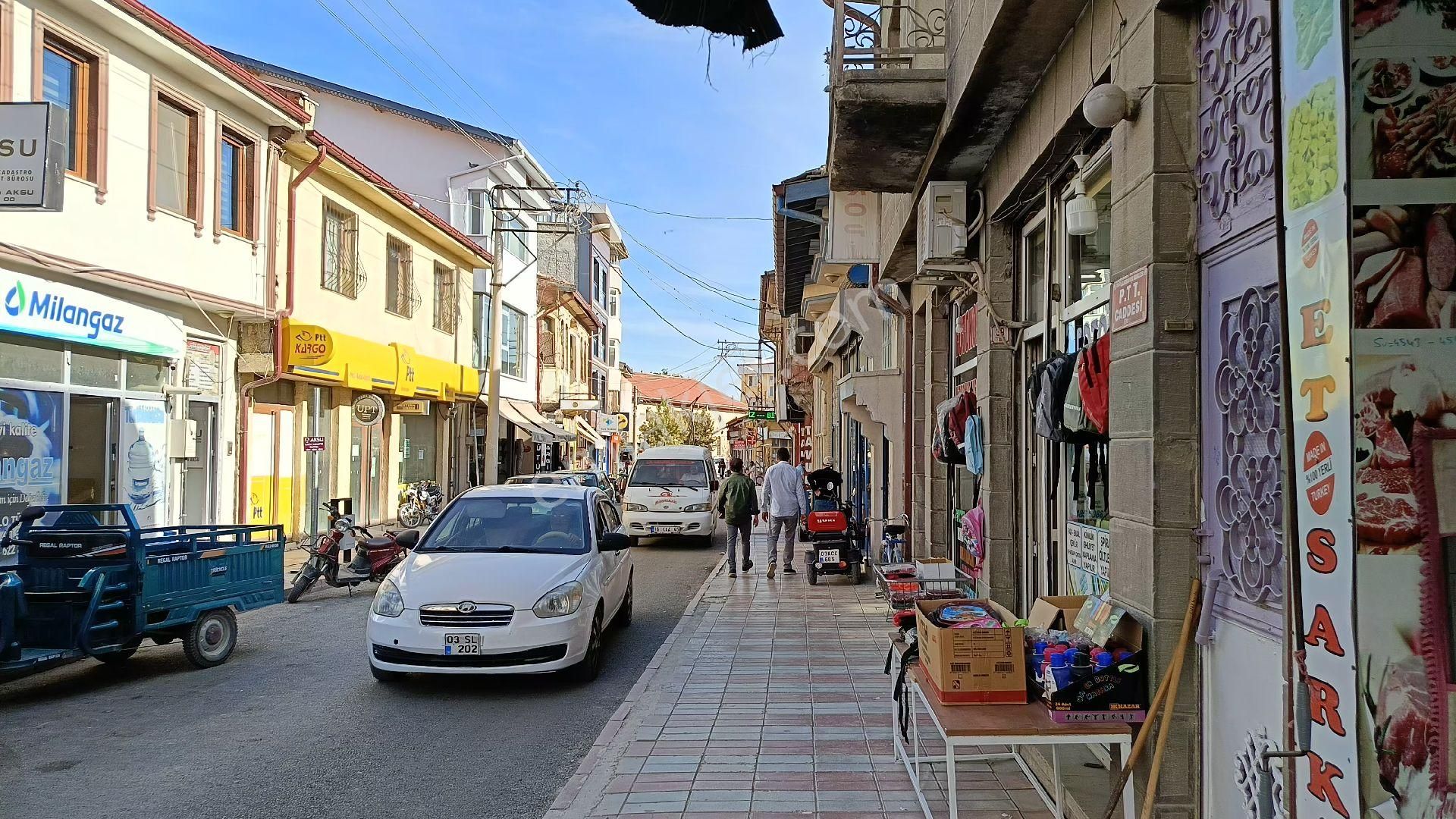 Bolvadin Emrullah Satılık Bina Yasin Yaman Emlakdan Bolvadin Çarşı Merkezde Komple Satılık Bina