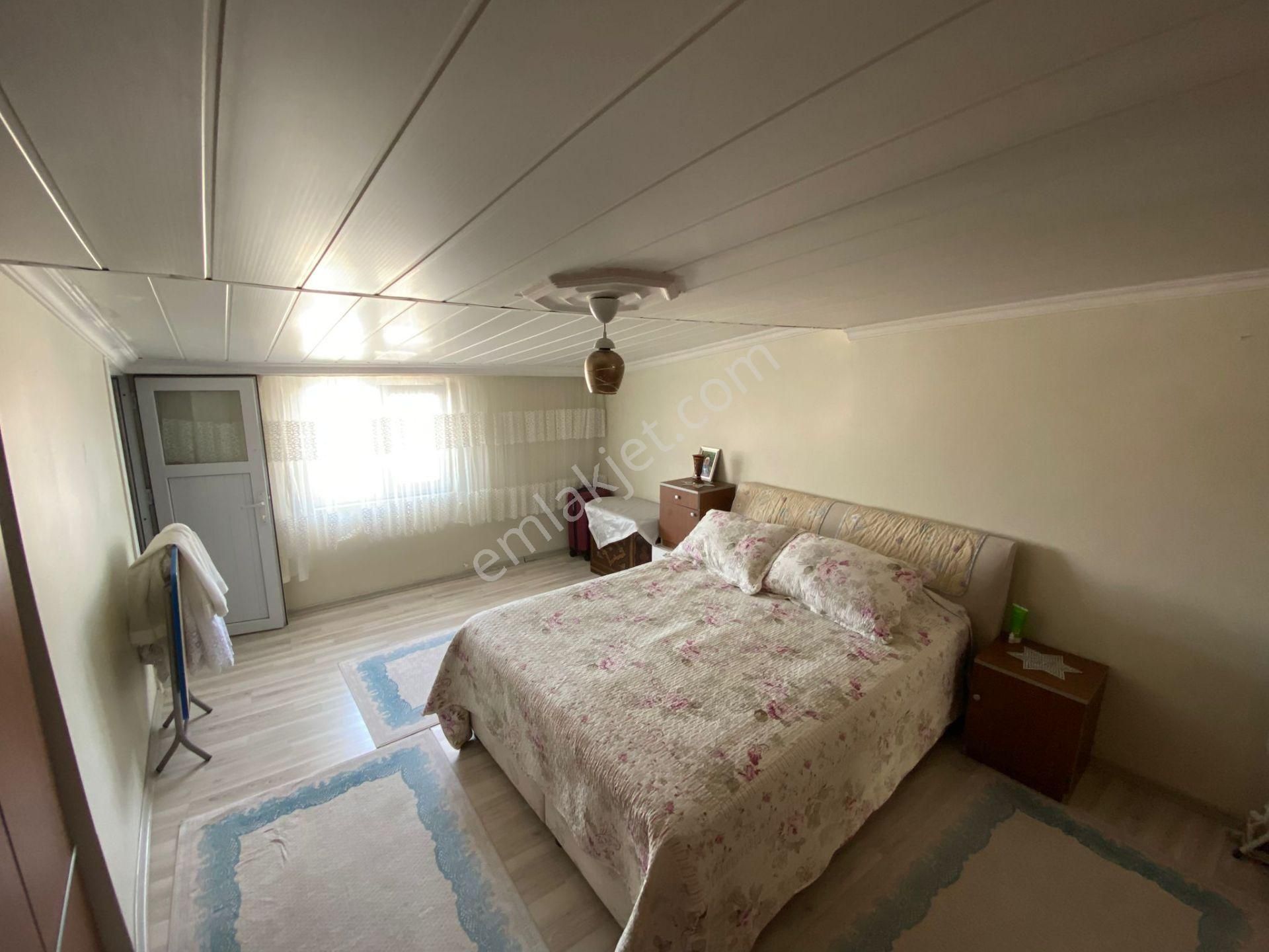 Poligon Cad. Hakanlar İnşaattan Satılık 130m2 2+1 Çatı Katı - Görsel 8