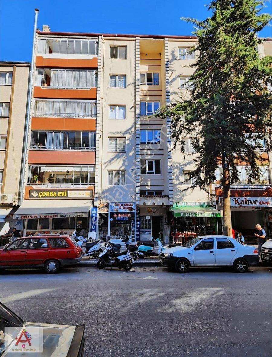 Amasya Merkez İhsaniye Kiralık Daire ADIM EMLAK'TAN BAHÇELERİÇİ MAH.CADDE ÜZERİ KİRALIK DAİRE