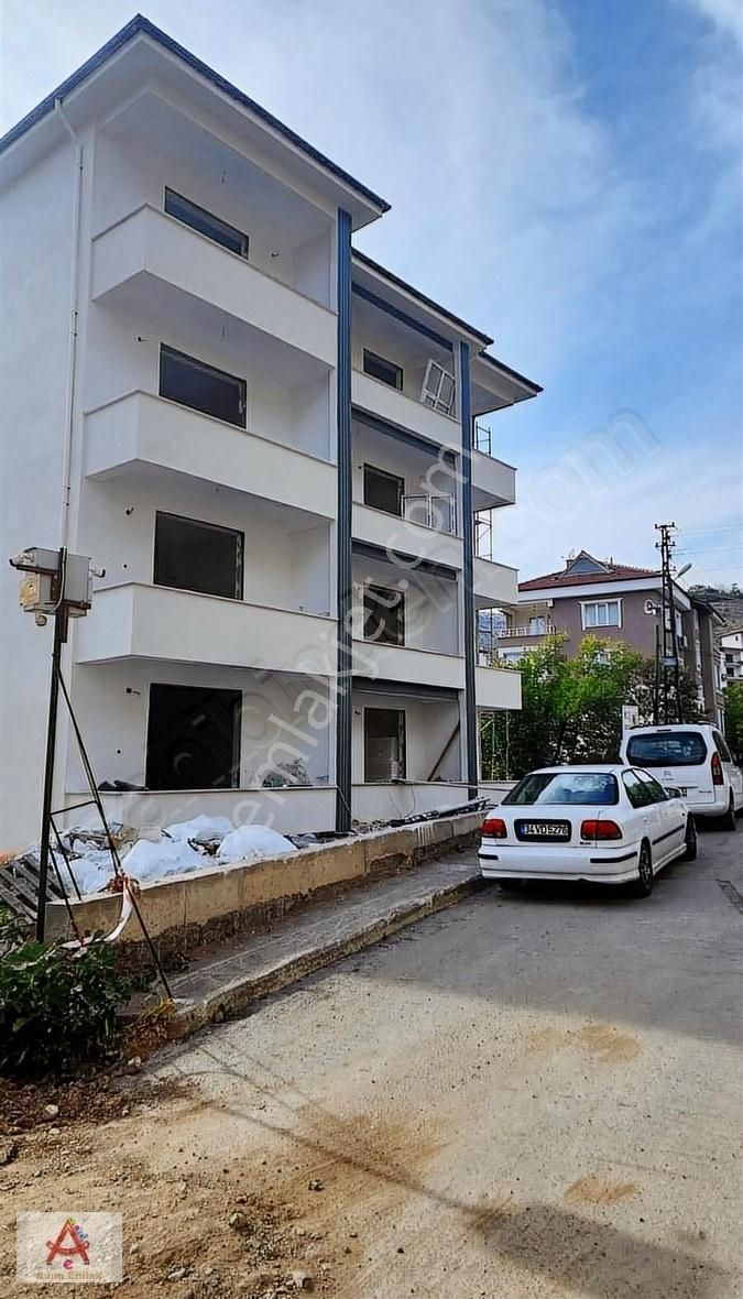 Amasya Merkez Şeyhcui Satılık Daire ADIM EMLAK'TAN ŞEYHCUİ'DE 1+1 SATILIK DAİRE