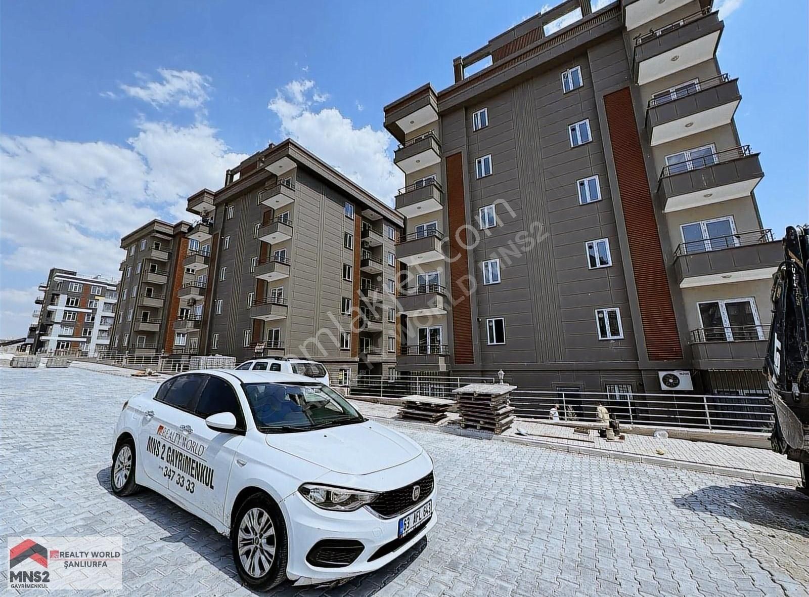 Karaköprü Batıkent Satılık Daire REALTY WORLD MNS2 GAYRİMENKUL VELAT'TAN SATILIK 2+0 ODA SİTE İÇİ