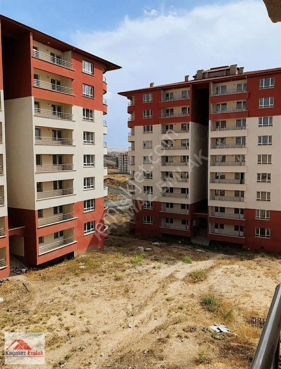 Sincan Alcı Satılık Daire SİNCAN ALCI MAH. 3+1 TAPULU FIRSAT DAİRE