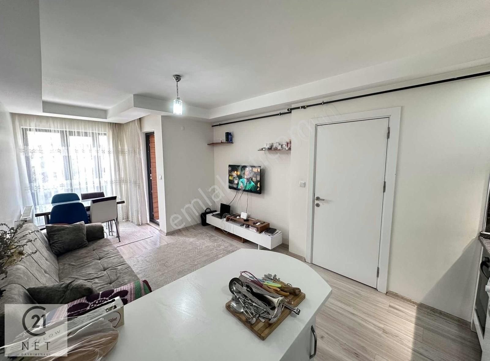 Gölhisar Pazar Satılık Daire Century 21 Net'ten Ana Cadde Üzeri Satılık 1+1 Apart