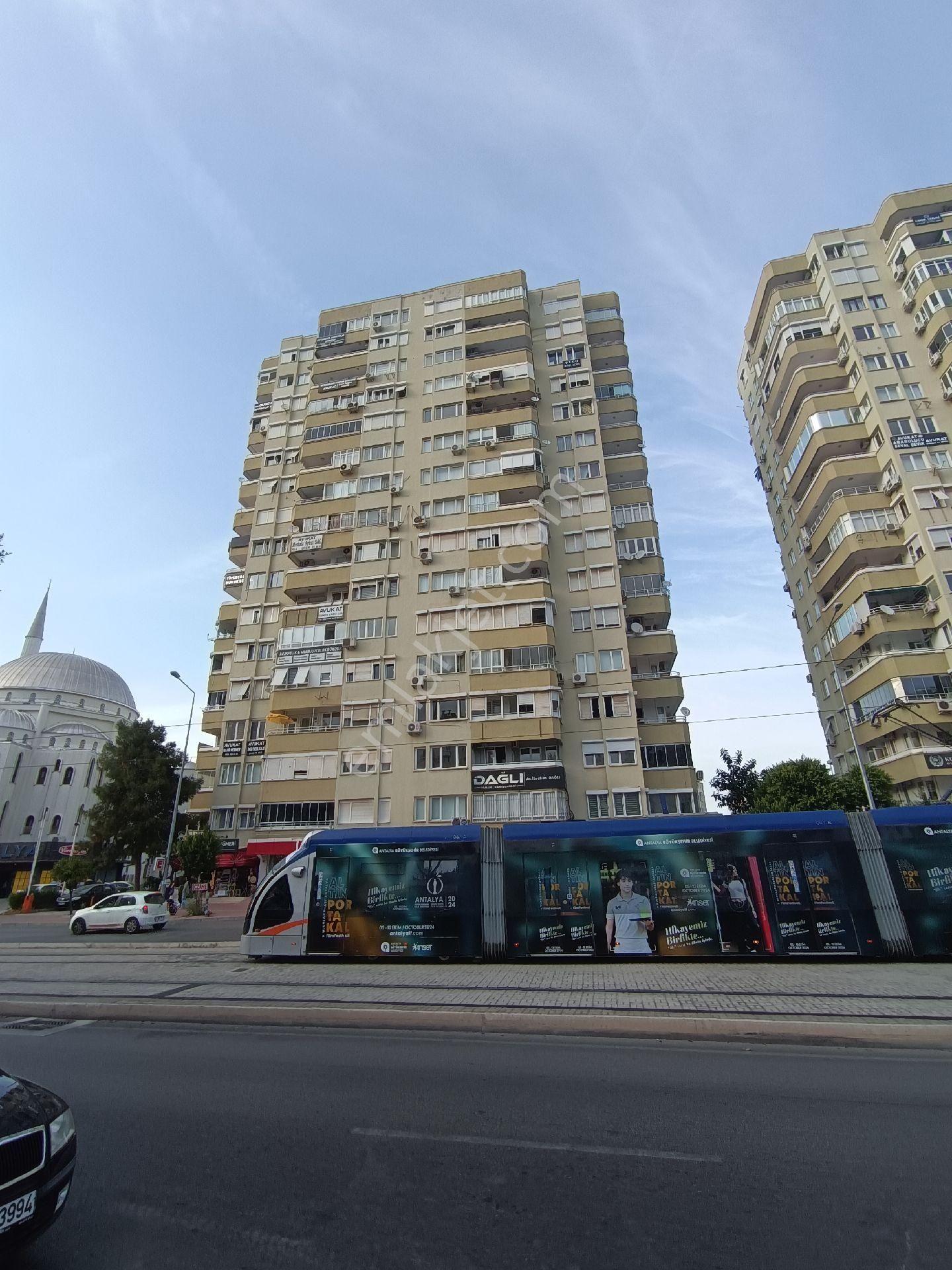 Muratpaşa Meltem Kiralık Daire ***AYG SUNAR*** MELTEM TRAMVAY DURAĞININ DİBİ 3+1 FULL SIFIR YAPILI 