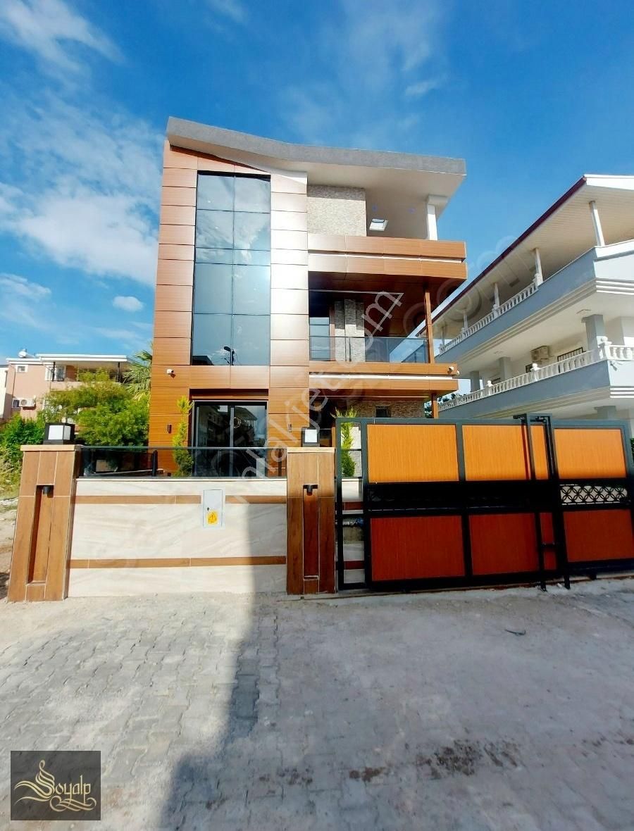 Didim Altınkum Satılık Villa DİDİM ALTINKUM MAH. HAVUZLU BAHÇELİ MÜSTAKİL 4+1 AKILLI VİLLA