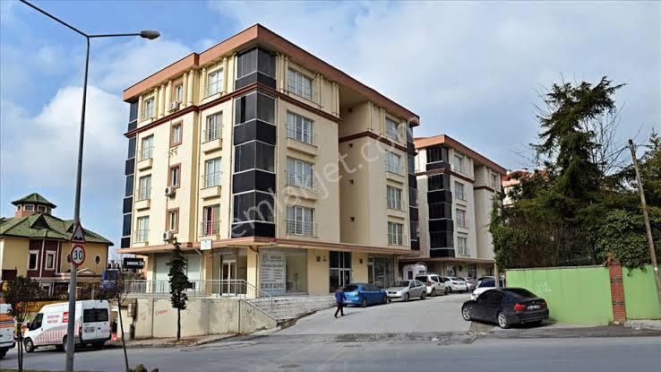 Büyükçekmece Pınartepe Satılık Daire Yatırımcılara Fırsat !! Otel Konsepti Daire Lavinya Garden