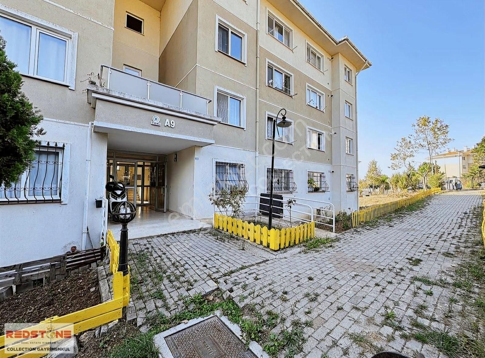 İzmit Akpınar Satılık Daire TOKİ ARIZLI SATILIK DAİRE