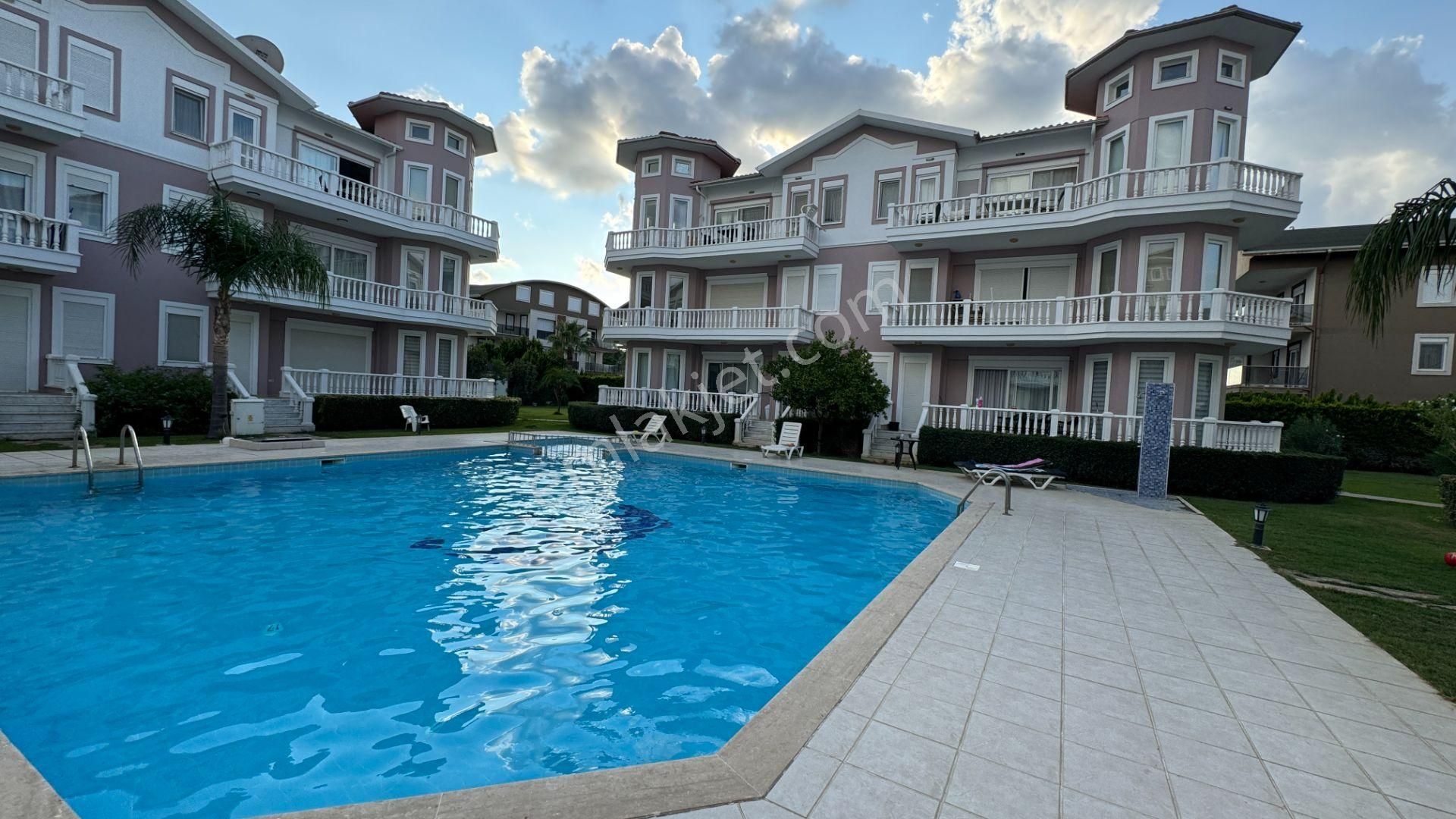 Serik Belek Kiralık Daire Belek'te 2+1 Lüks Site İçerisinde Havuzlu Daire Merkezde