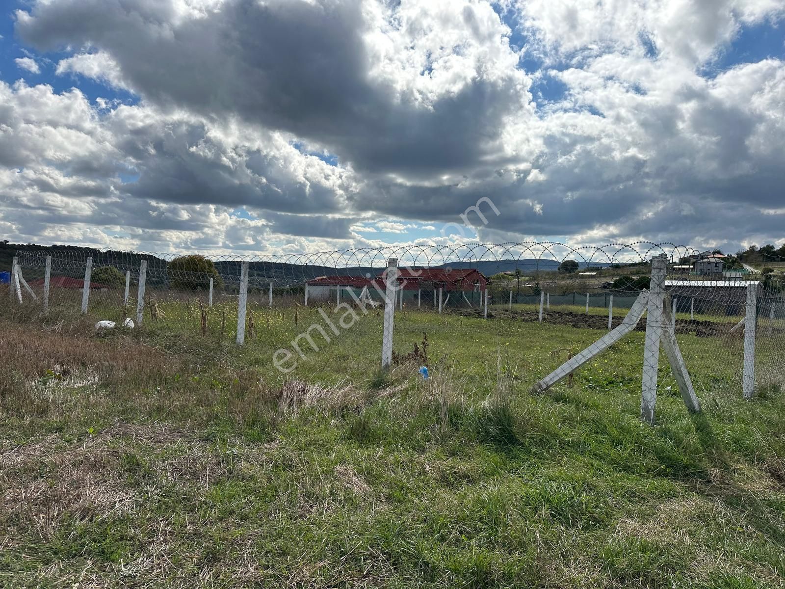 Mergen Grup Gayrimenkul'den Çatalca Çiftlikköyde Yerleşim Alanında 302 M2 İmarlı Arsa - Görsel 5