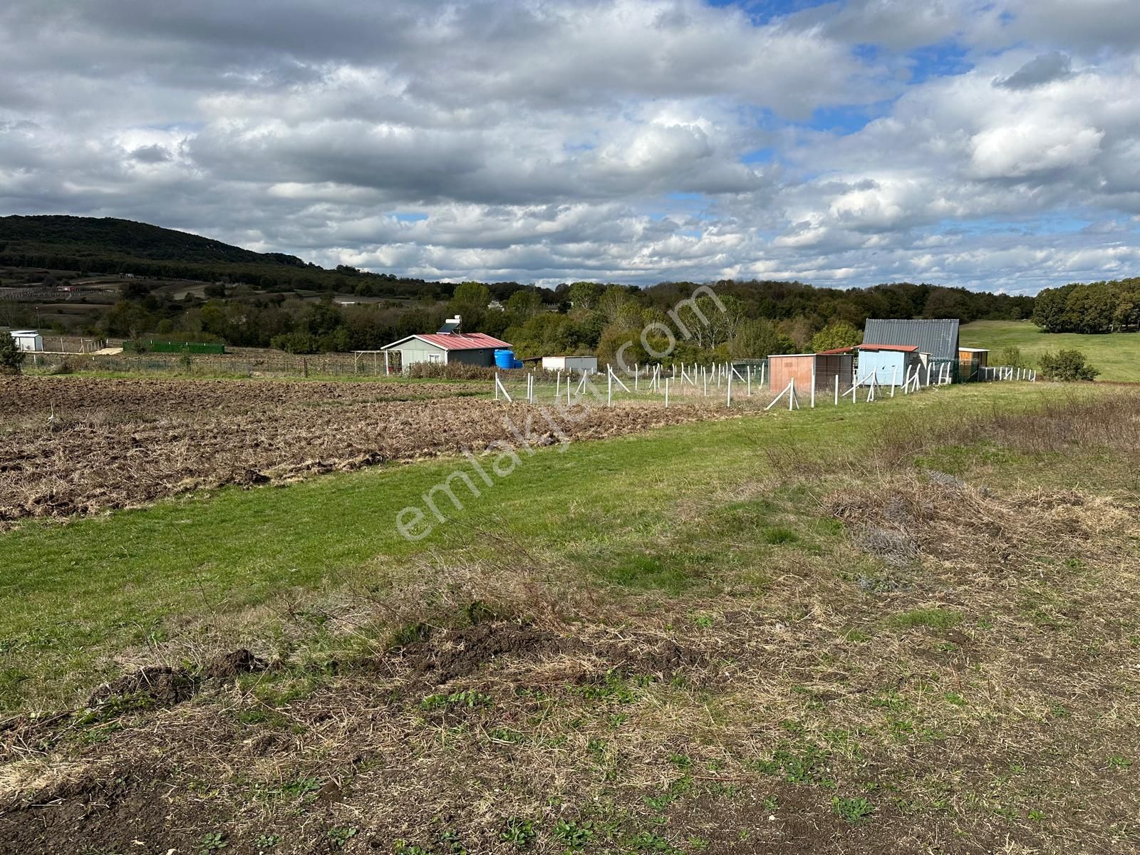 Mergen Grup Gayrimenkul'den Çatalca Çiftlikköyde Yerleşim Alanında 302 M2 İmarlı Arsa - Görsel 3